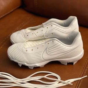 Youth Girls Nike Softball Cleats